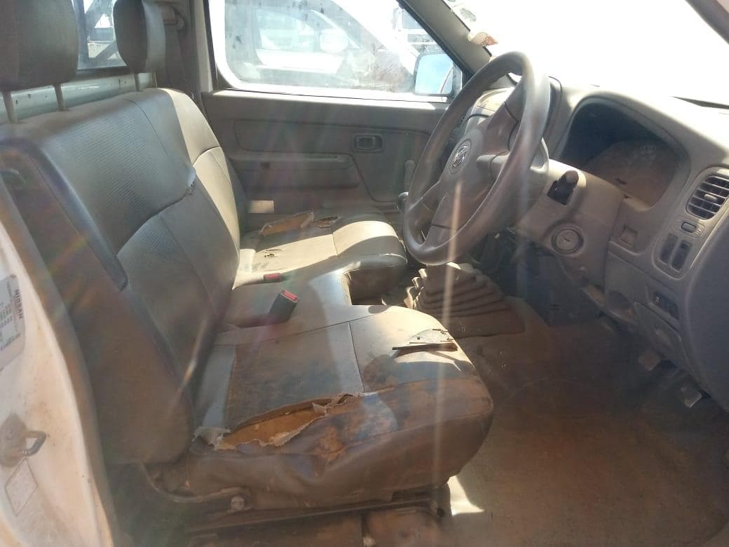 NISSAN, modelo HARDBODY · Mocuba — imagem 10