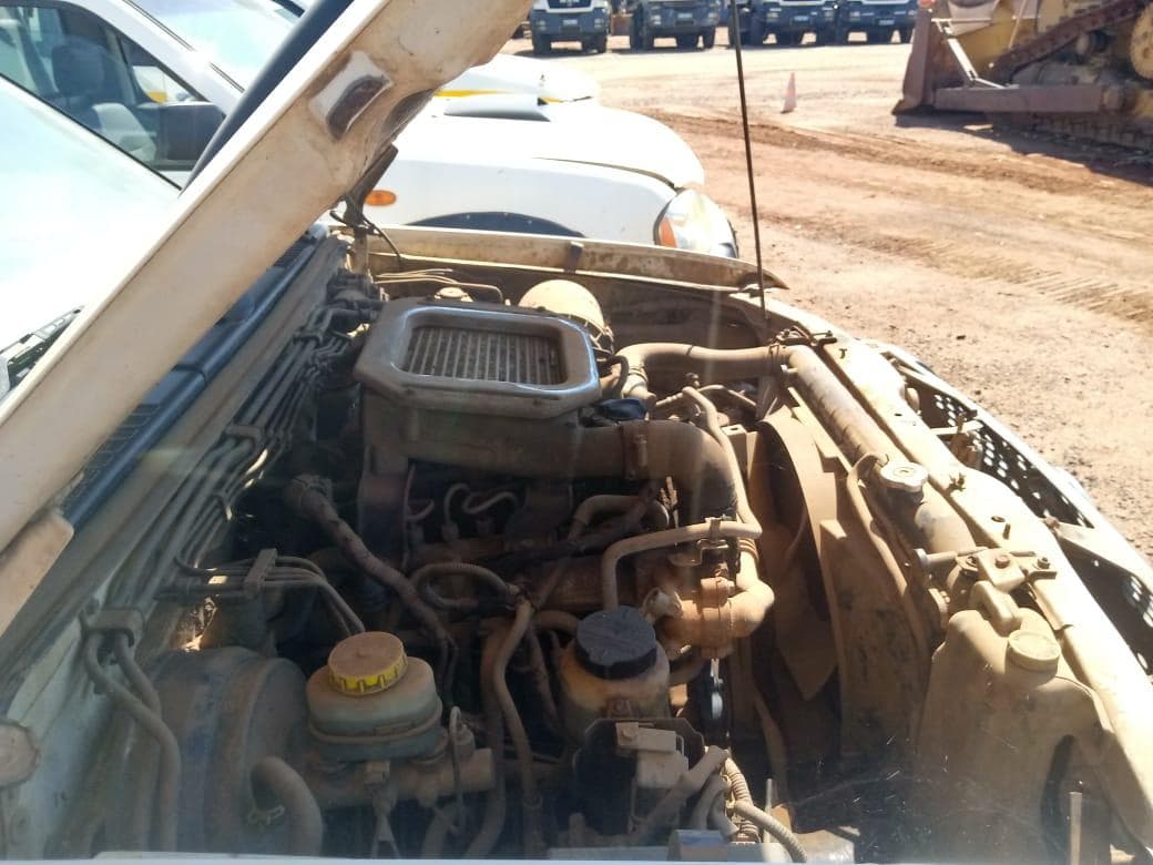 NISSAN, modelo HARDBODY · Mocuba — imagem 12