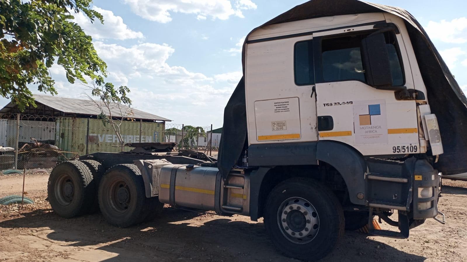 MAN TGS 33.440 BBS-L · Mocuba