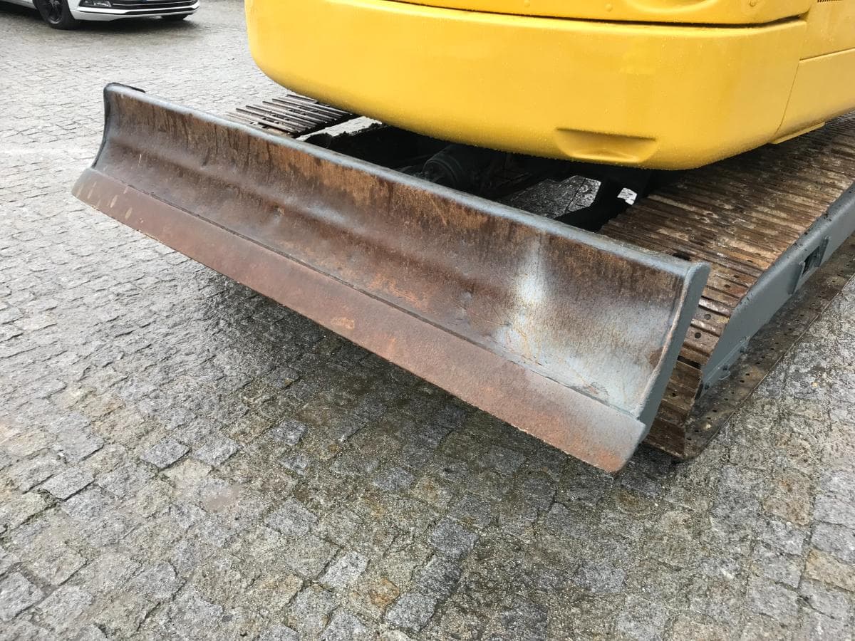 Mini Giratória Komatsu PC95 — image 7