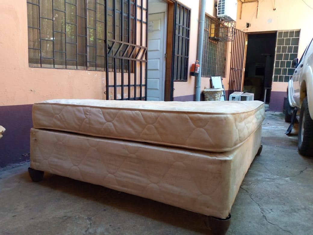 Cama de casal · — imagen 2