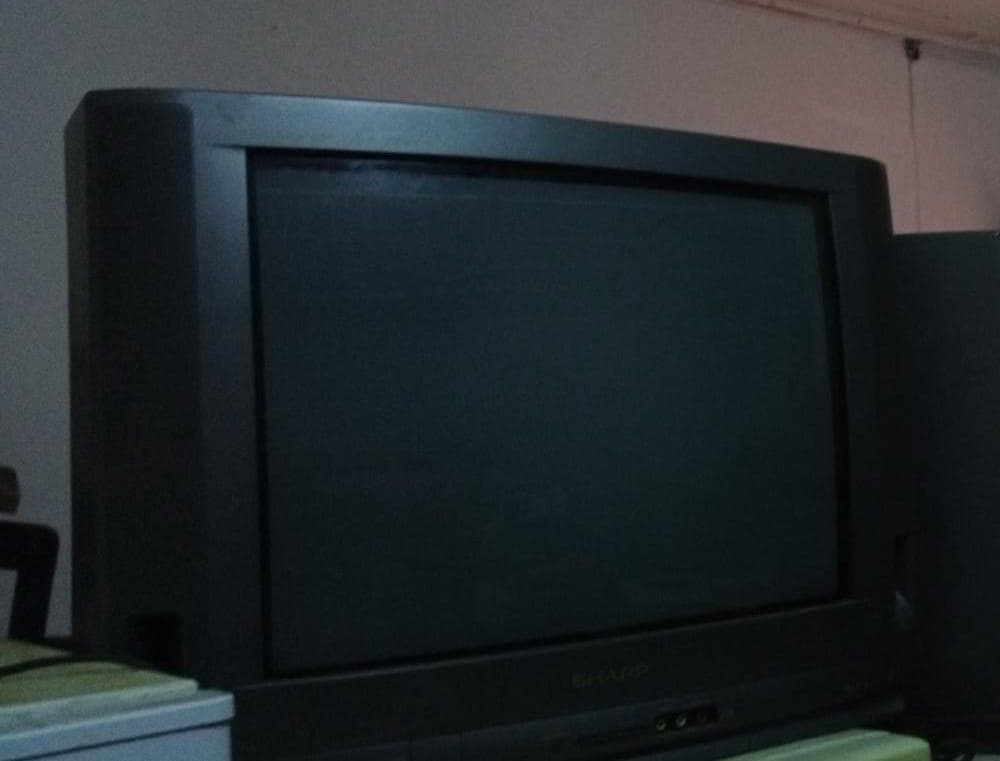 Televisor Sharp ·