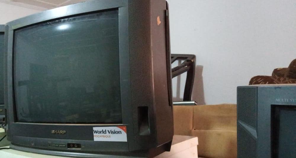 Televisor Sharp · — imagen 2