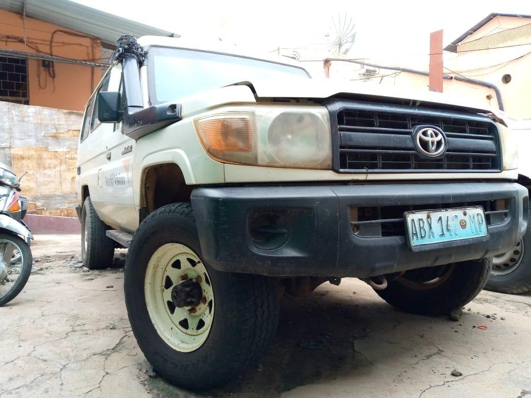 Toyota Land Cruiser · — imagen 3