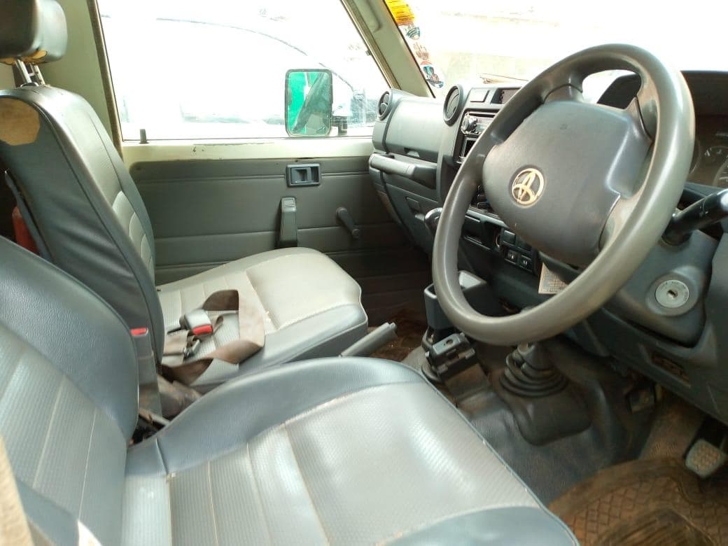 Toyota Land Cruiser · — imagen 16