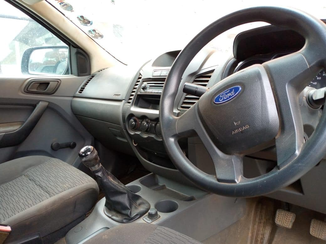 Ford Ranger · — image 9