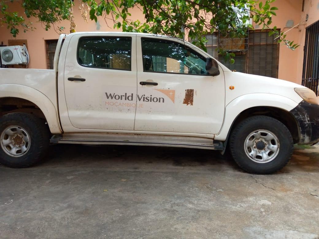 Toyota Hilux ·