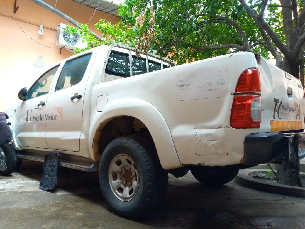 Toyota Hilux · — image 5