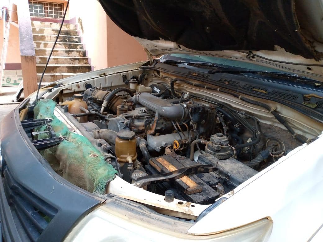 Toyota Hilux · — image 20