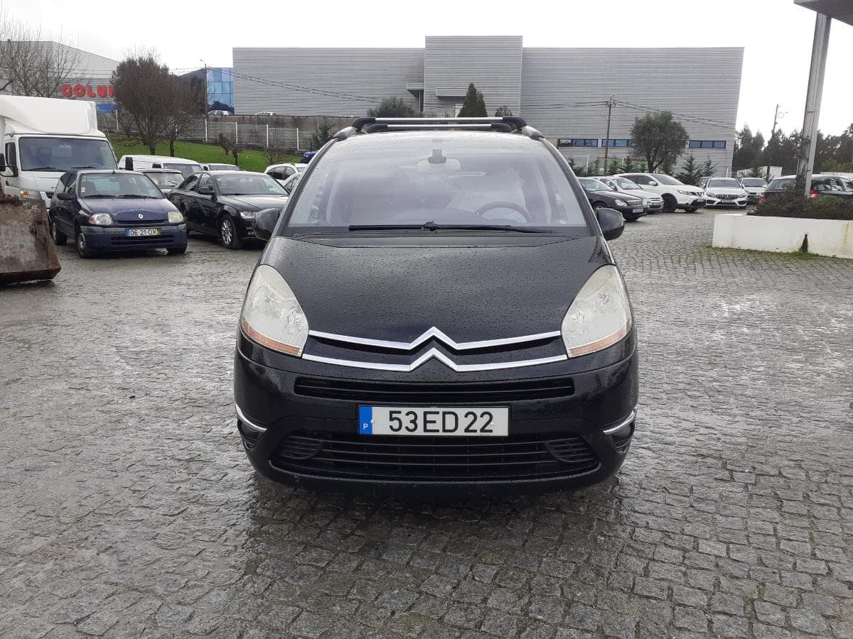 Citroën C4 1.6 HDI · de 7 Lugares · Ano 2007 — imagen 2