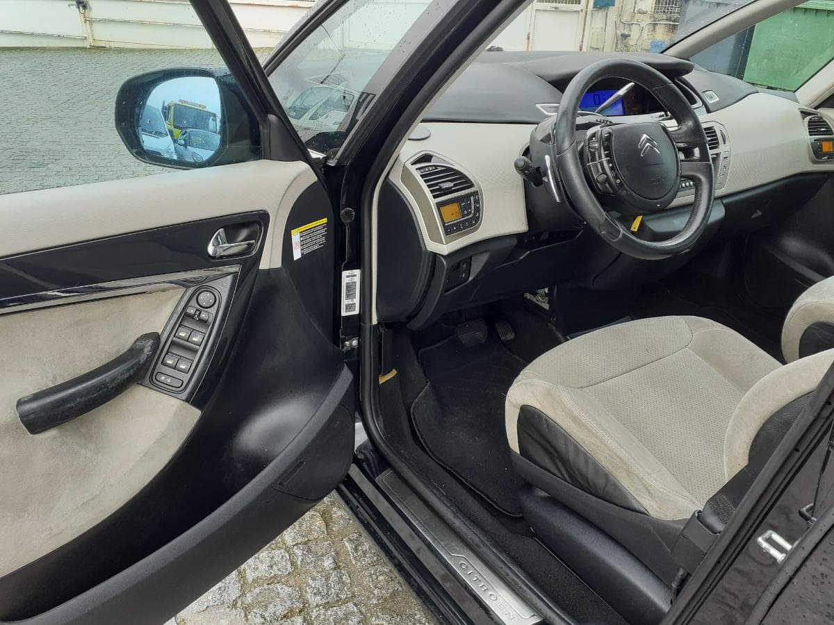 Citroën C4 1.6 HDI · de 7 Lugares · Ano 2007 — imagen 12
