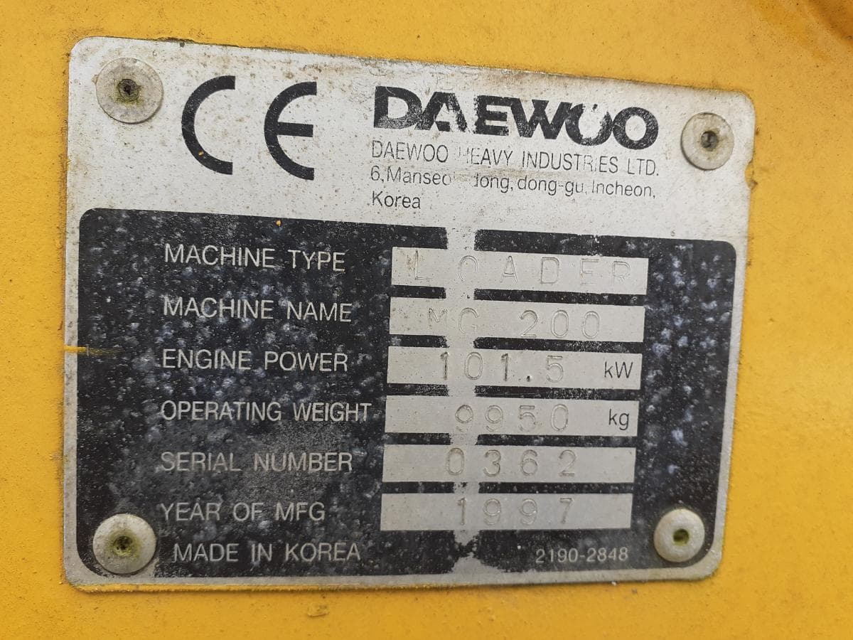Pá Carregadora Daewoo Mega 200 — image 15