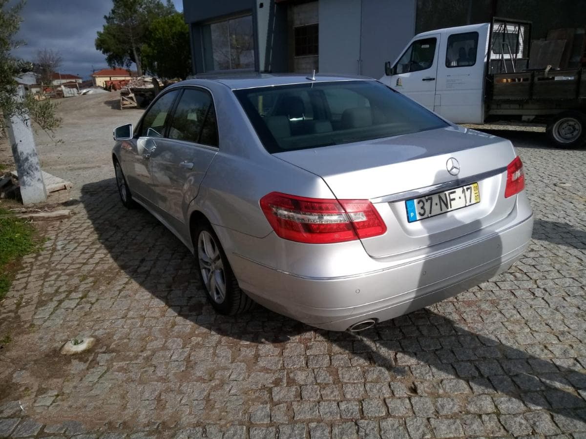 Mercedes-Benz E 350 CDI — image 3
