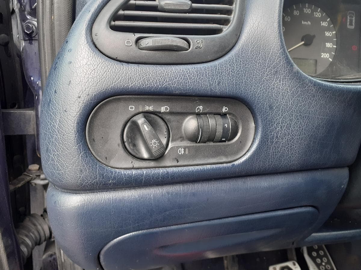 Volkswagen Sharan 1.9 TDI · Ano 1997 — imagem 18