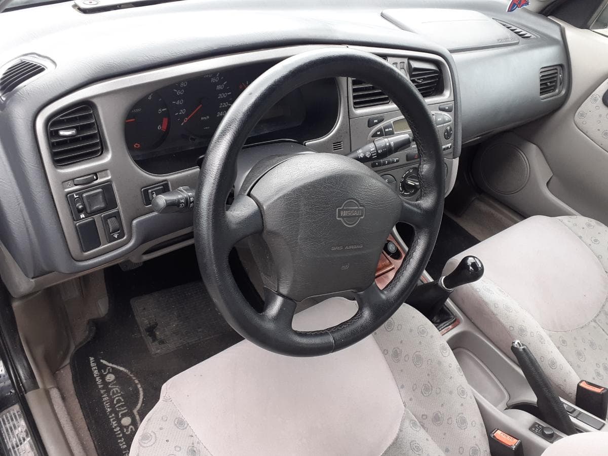 Nissan Primera 2.0 TD · Ano 2001 — imagen 20