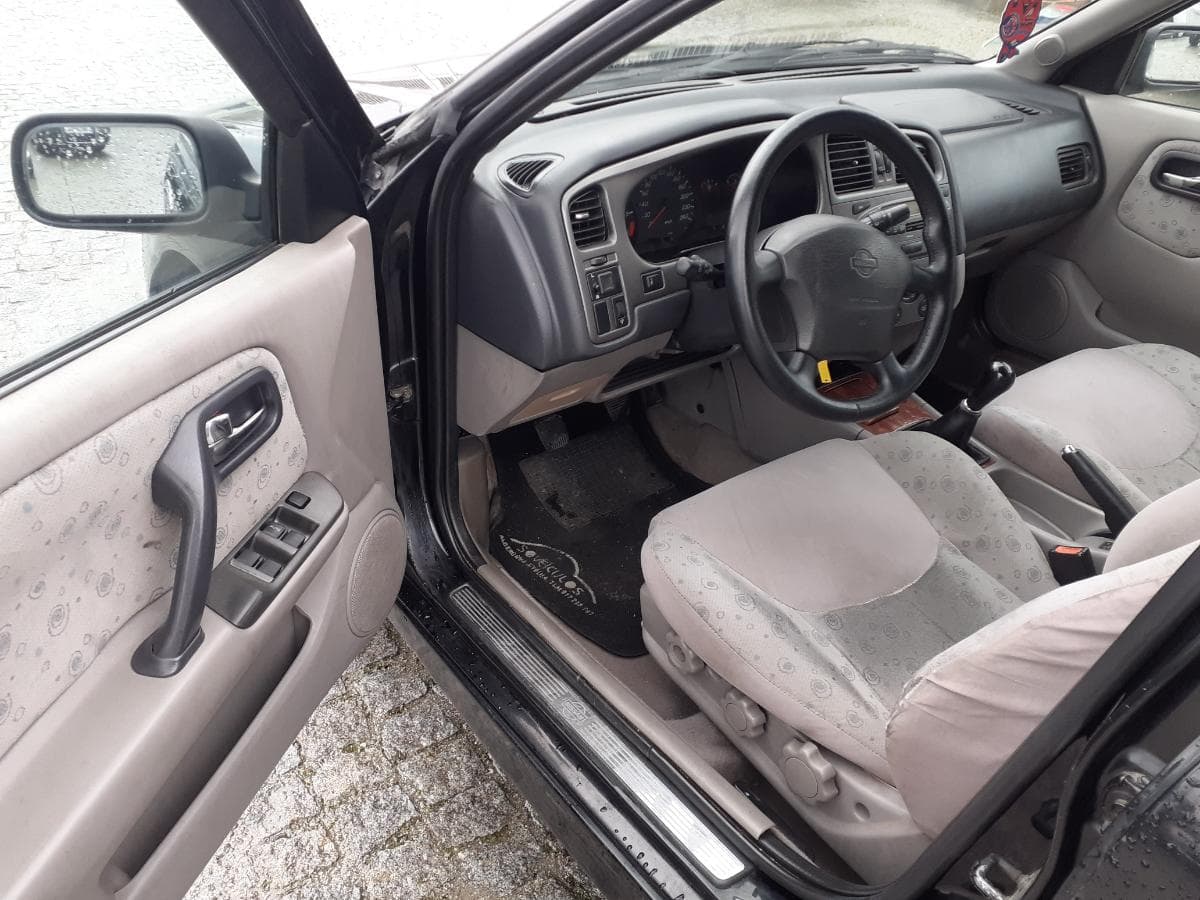 Nissan Primera 2.0 TD · Ano 2001 — imagen 12