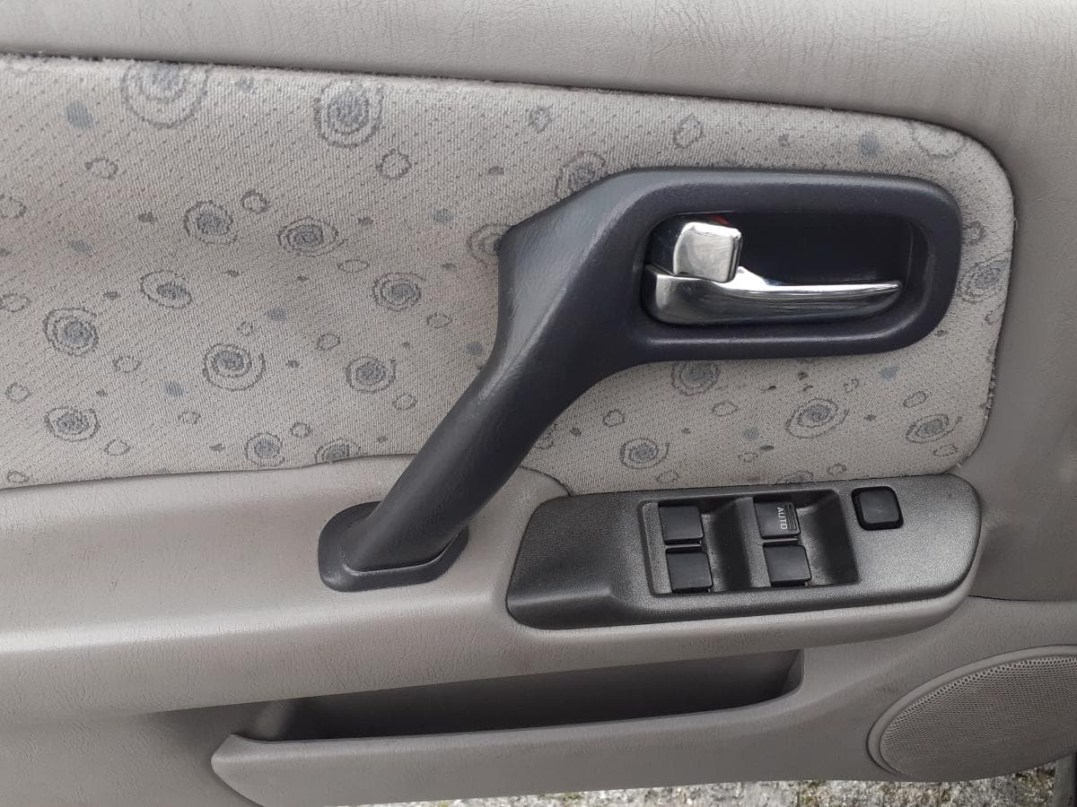 Nissan Primera 2.0 TD · Ano 2001 — imagen 22