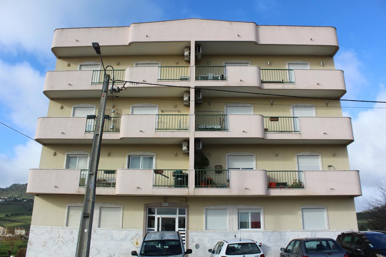 Apartamento T3 · Arruda Dos Vinhos — imagem 1