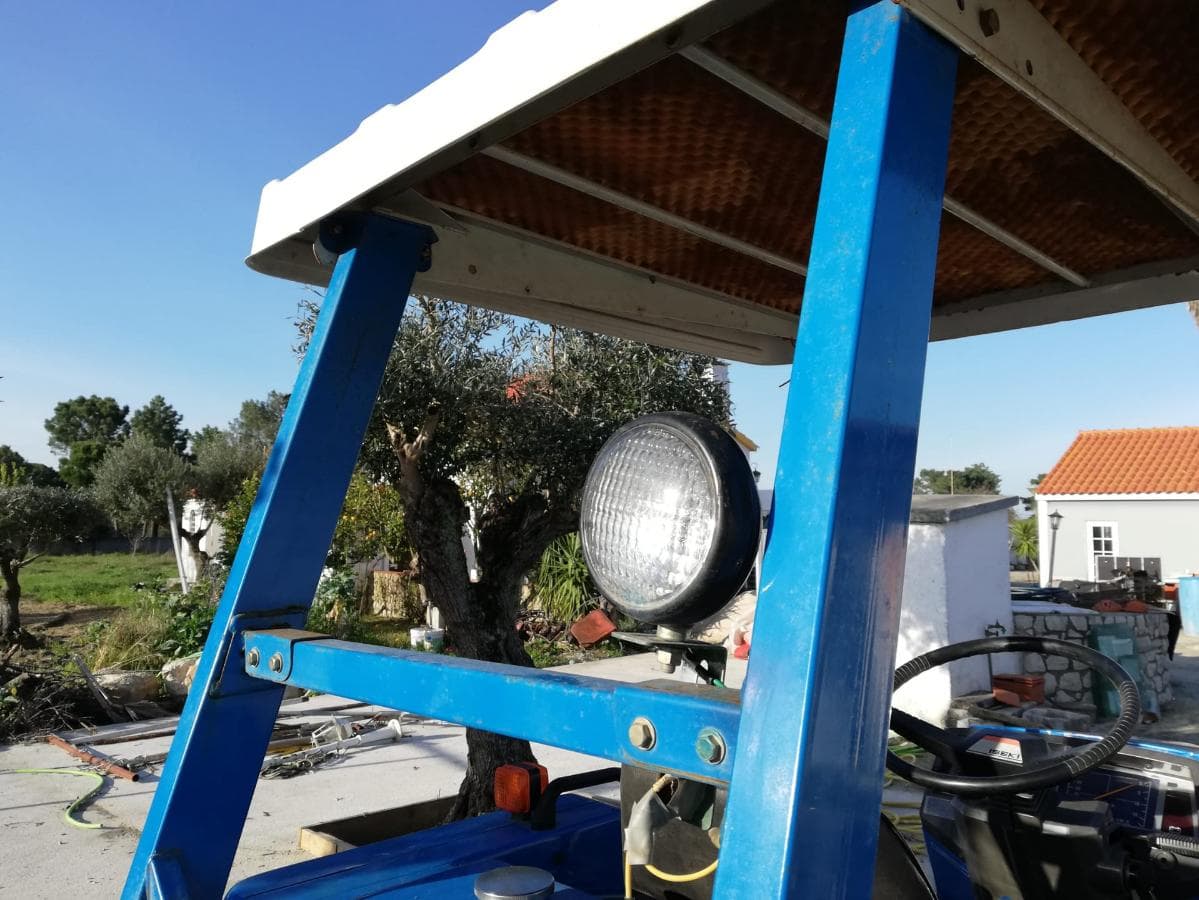 Trator Iseki 4/4 — image 12