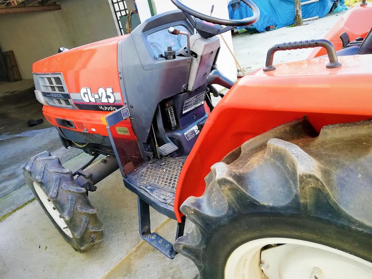 Trator Kubota Gl 25 — imagen 4