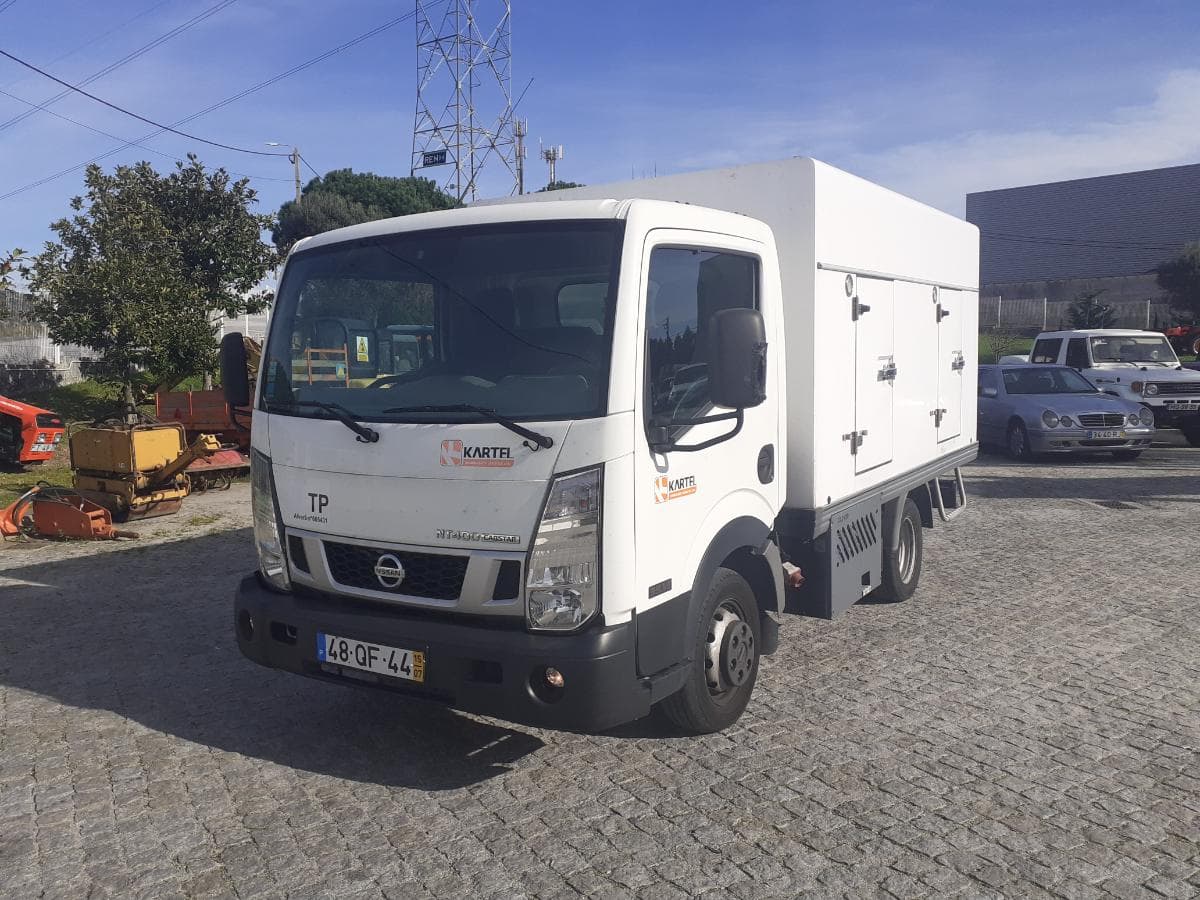 Nissan NT 400 Cabstar · Ano 2015 — imagen 3