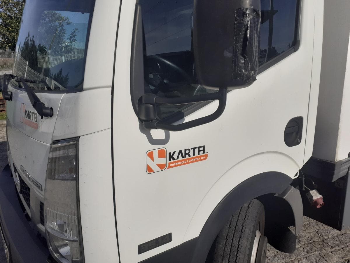 Nissan NT 400 Cabstar · Ano 2015 — imagen 7