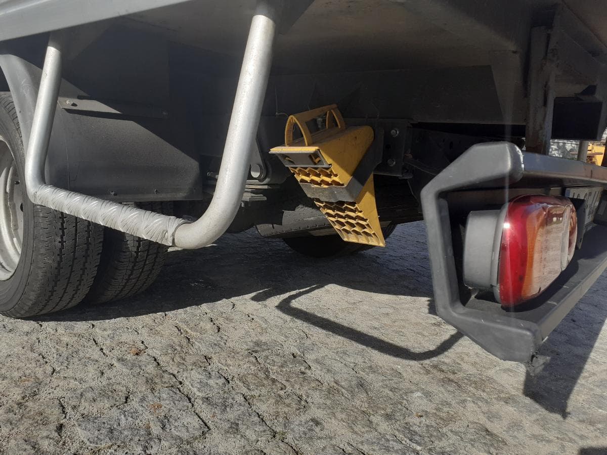 Nissan NT 400 Cabstar · Ano 2015 — imagen 14