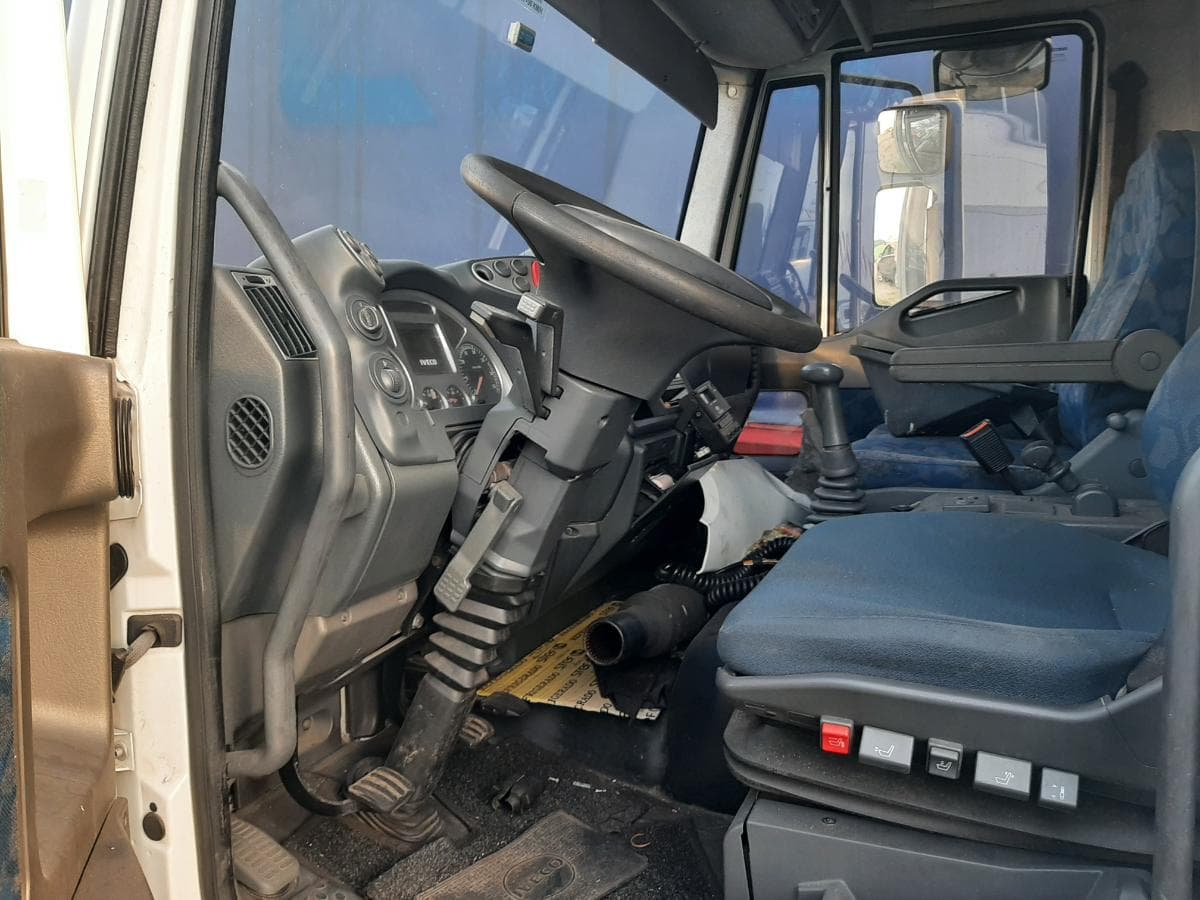 Iveco Eurocargo · Ano 2006 — image 10