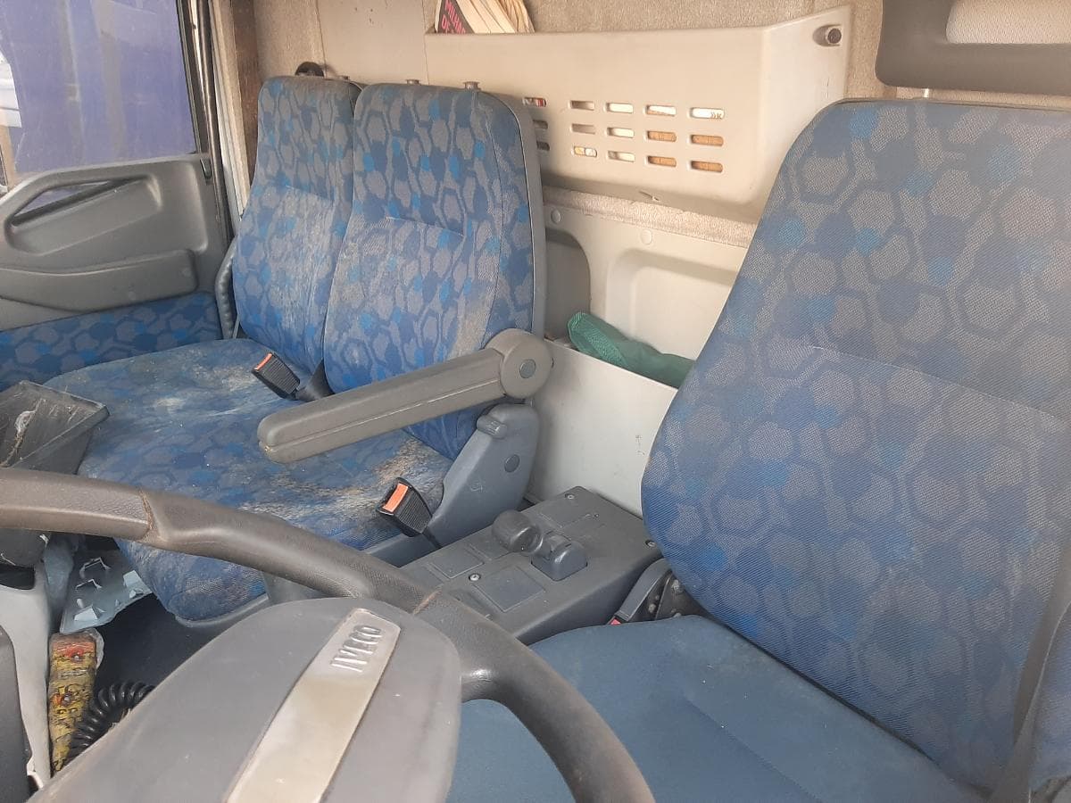 Iveco Eurocargo · Ano 2006 — image 15