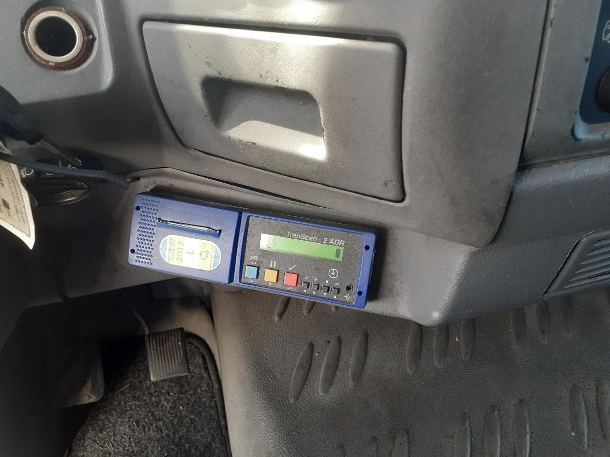 Renault 220 DCI · Ano 2005 — imagem 13