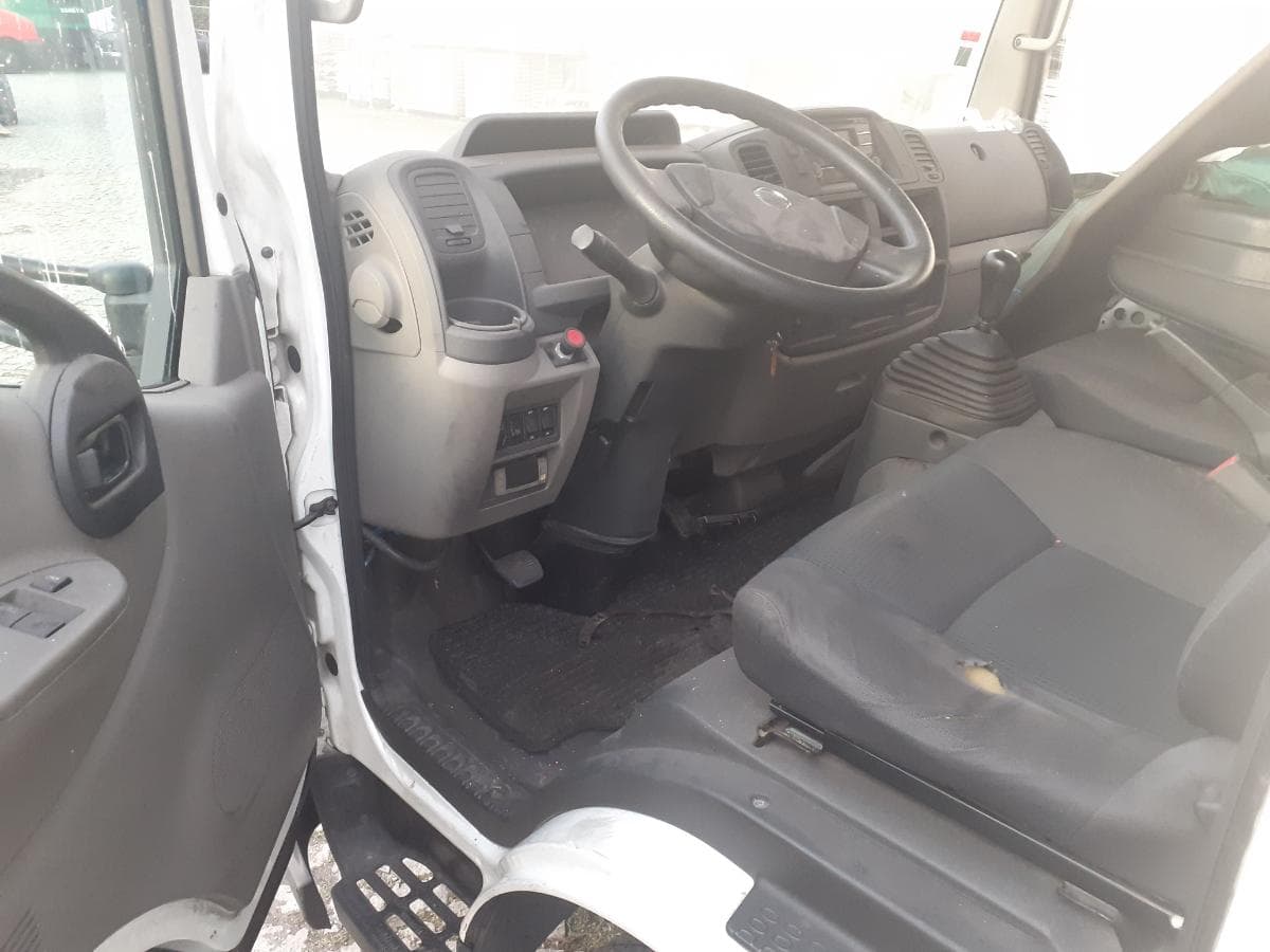 Nissan NT400 Cabstar · Année 2015 — image 21