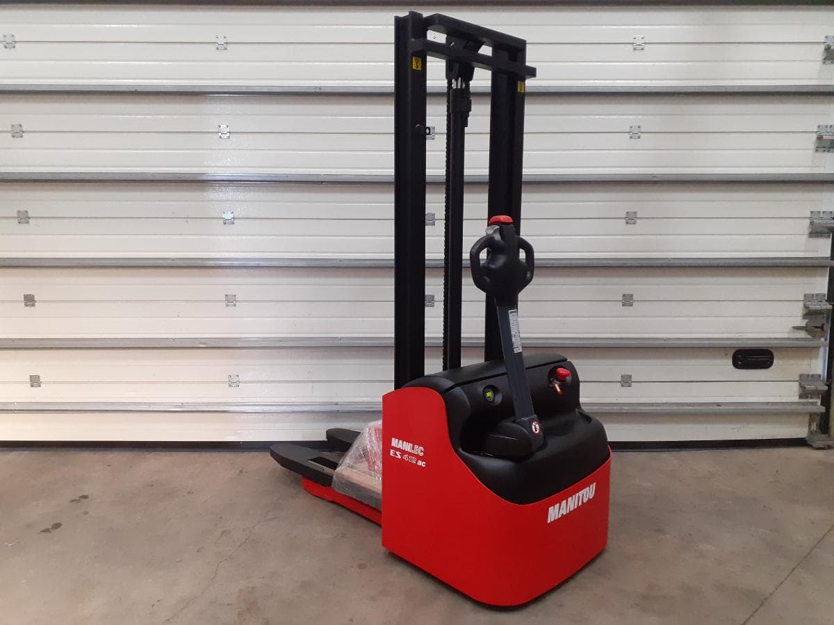 Stacker Manitou ES412 · Ano 2016 — imagen 4