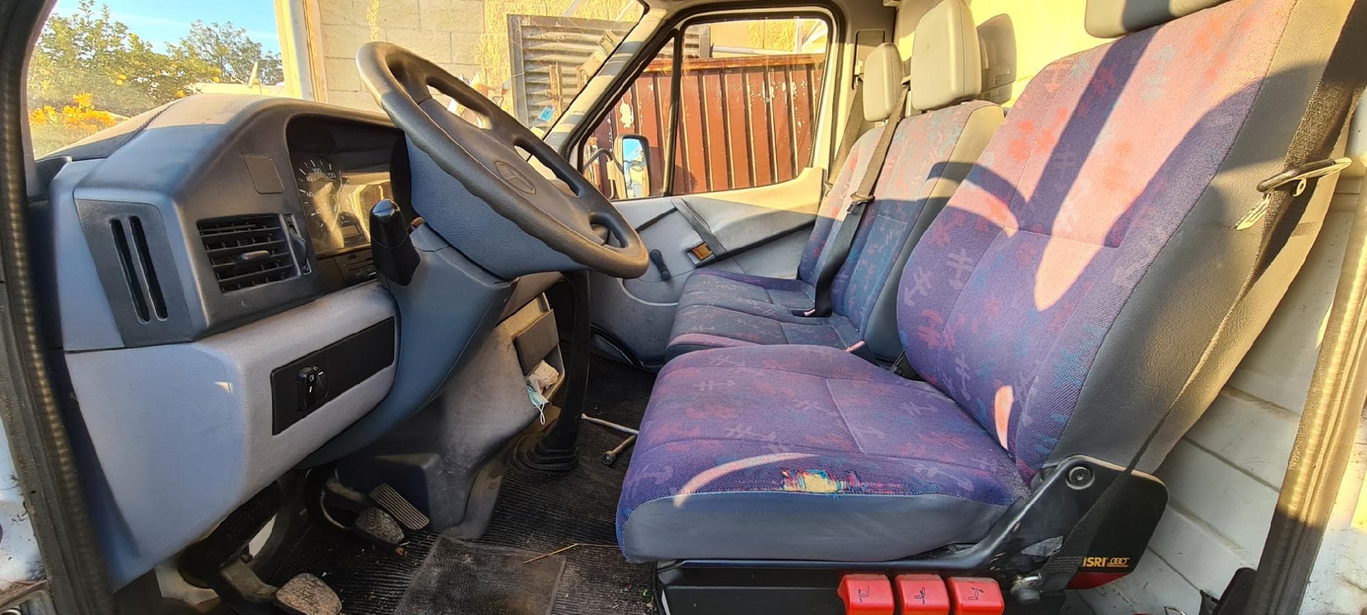 Mercedes-Benz Sprinter 412 — imagen 10