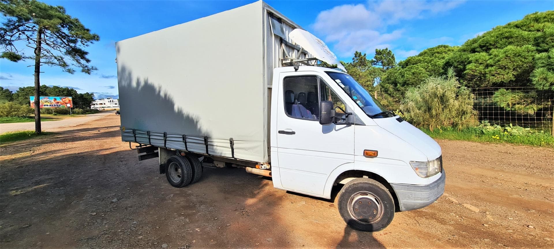 Mercedes-Benz Sprinter 412 — imagen 2