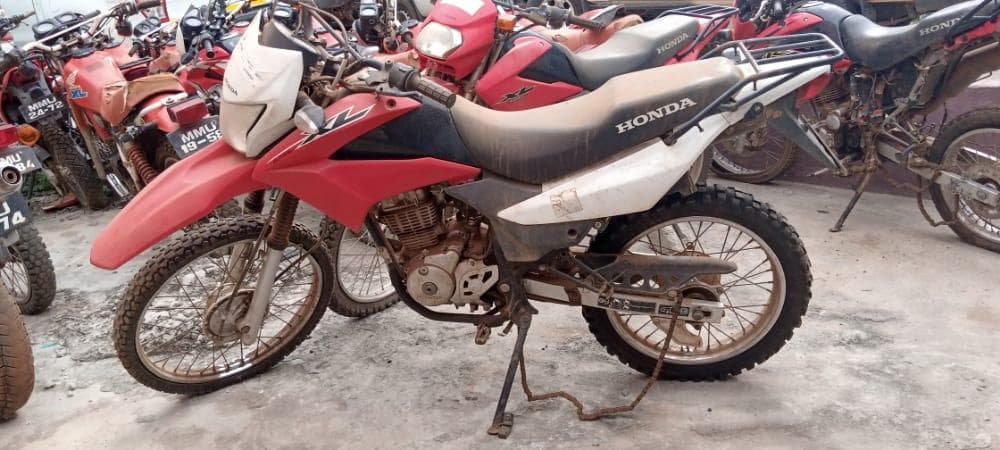 Honda XL 125  ·