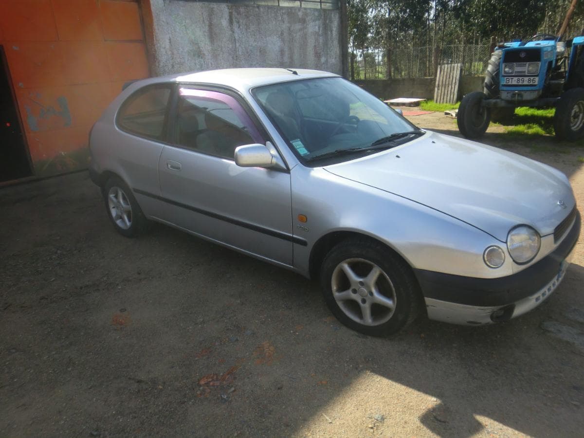 Toyota Corolla 2.0D — imagem 4