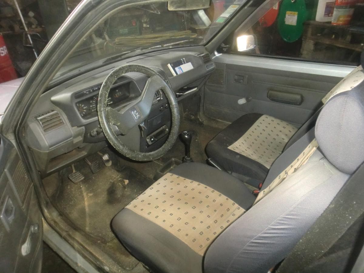 Peugeot 205 XAD · Esposende — imagen 4