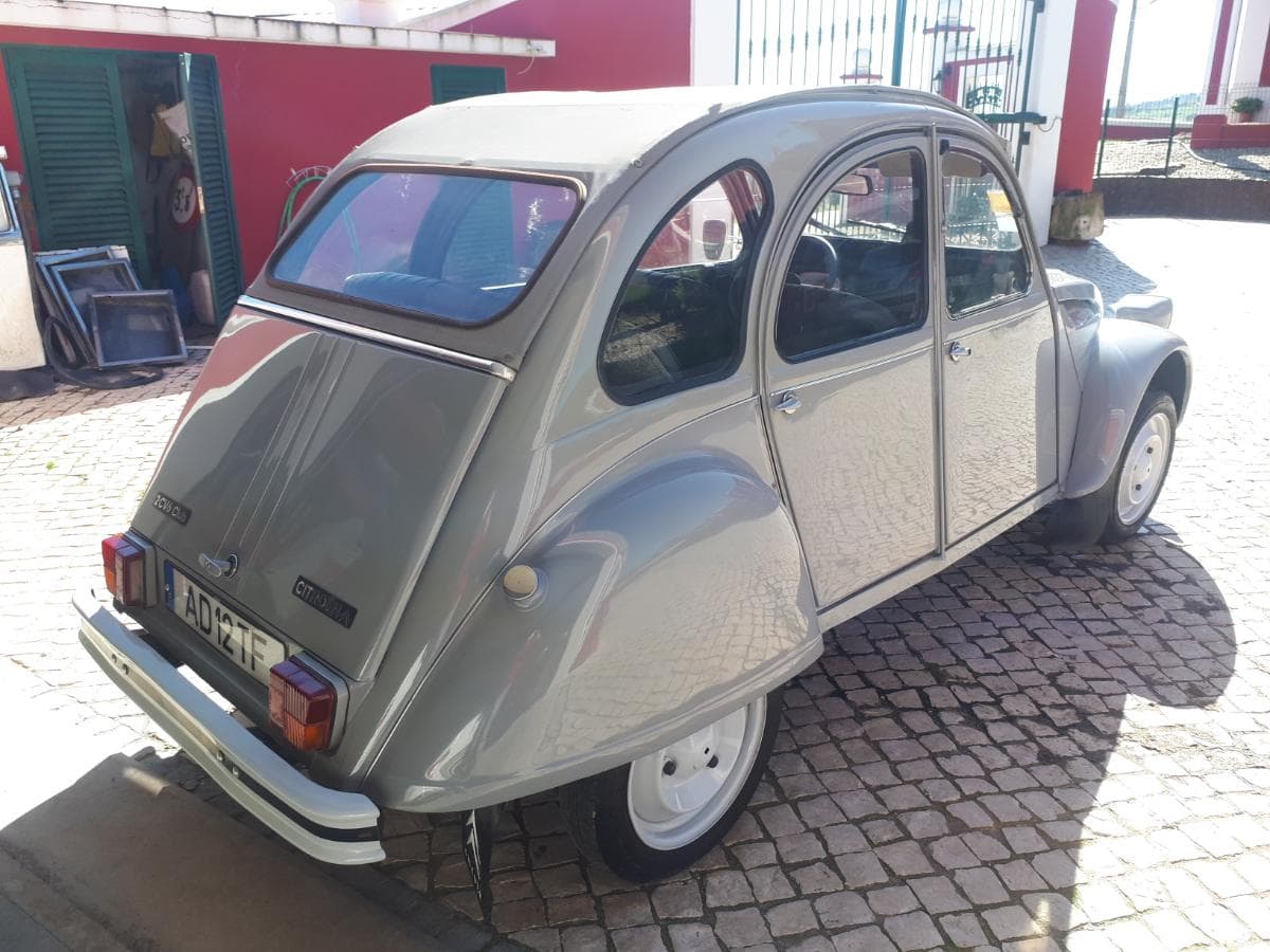 1983 Citroën 2CV — image 3