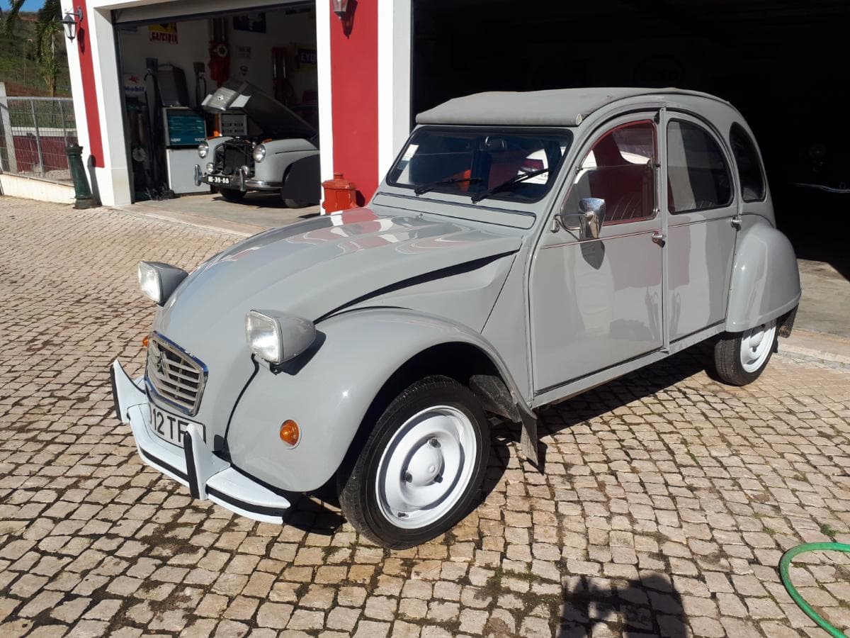 1983 Citroën 2CV — image 2
