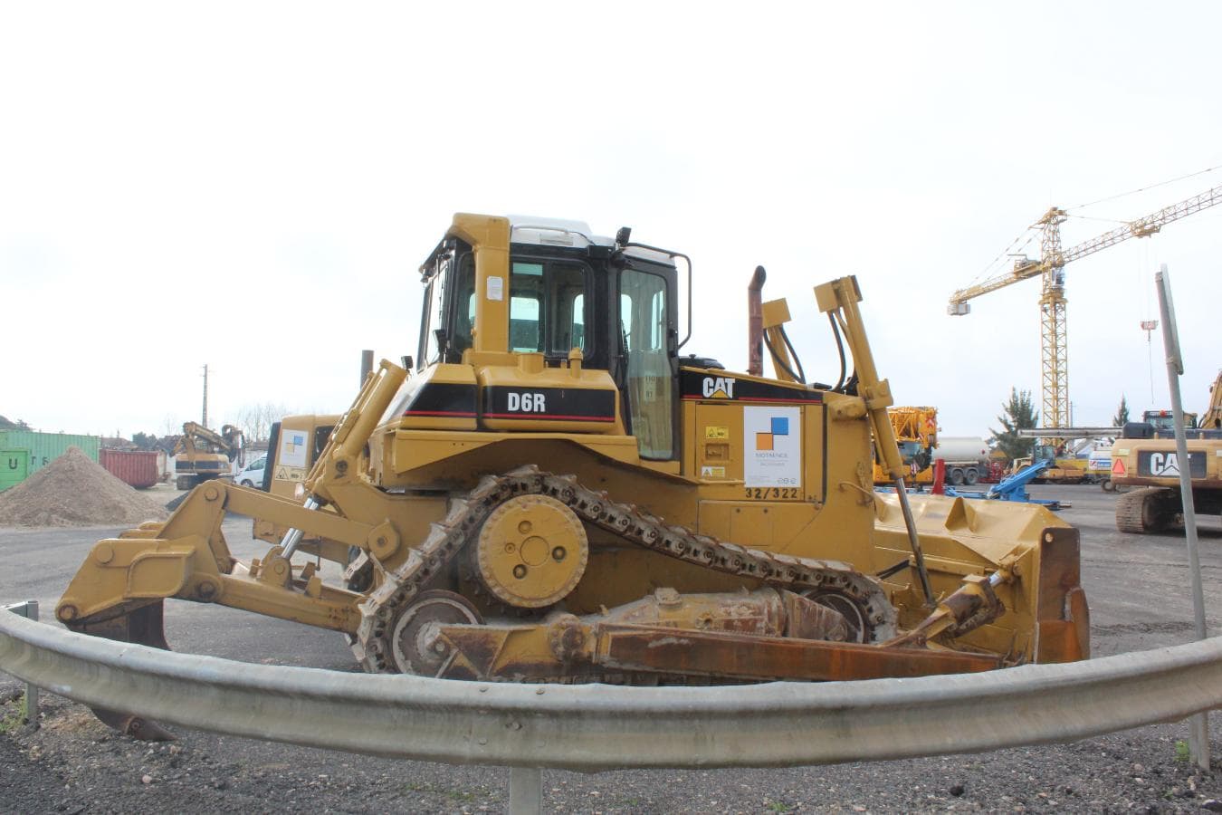 Bulldozer CAT. D6 (20T) — imagem 1