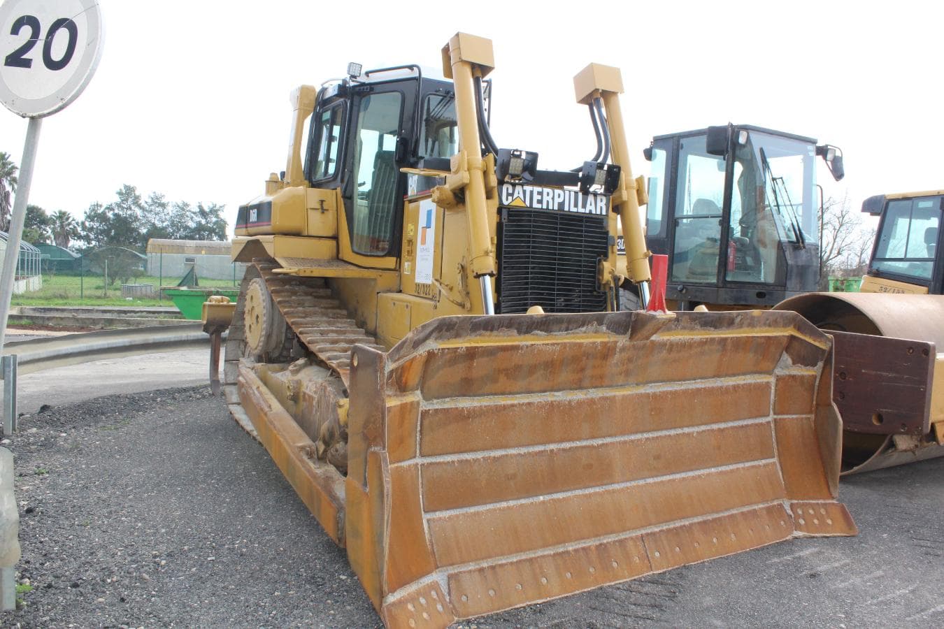 Bulldozer CAT. D6 (20T) — imagem 2
