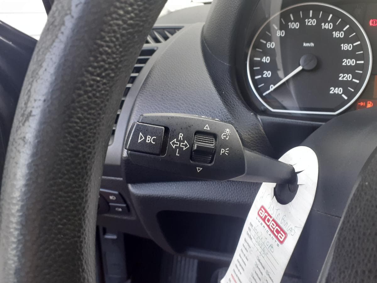 BMW 118D · Ano 2007 — imagen 19