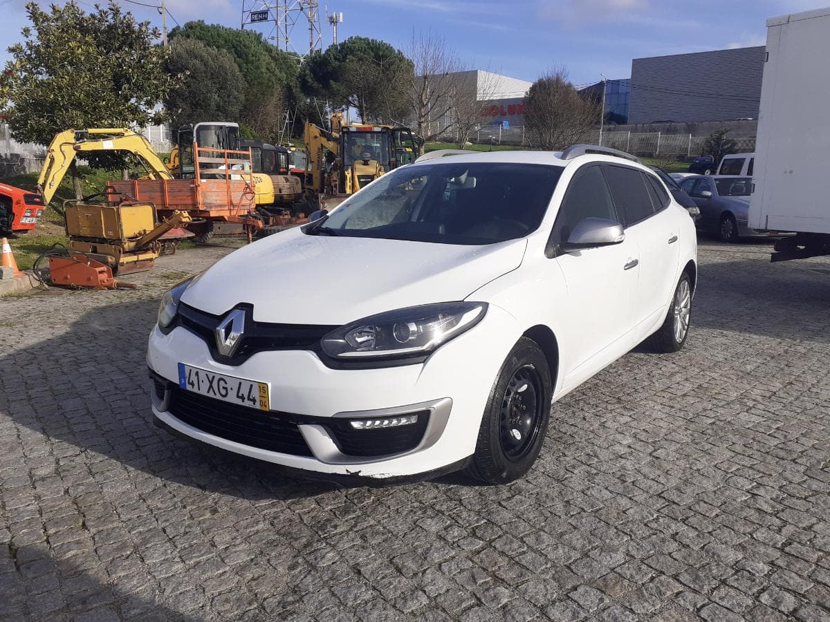 Renault Mégane 1.5DCI · Ano 2015 — image 3