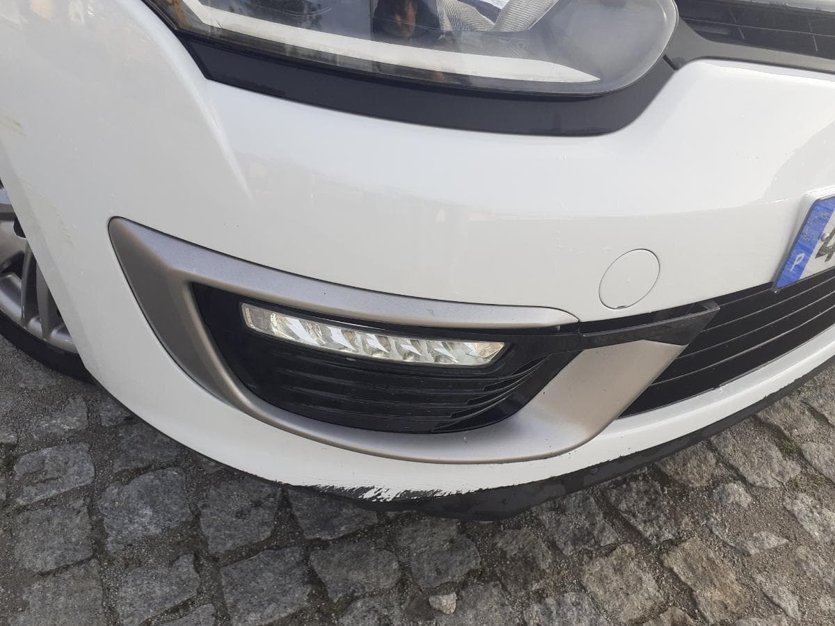 Renault Mégane 1.5DCI · Ano 2015 — image 13