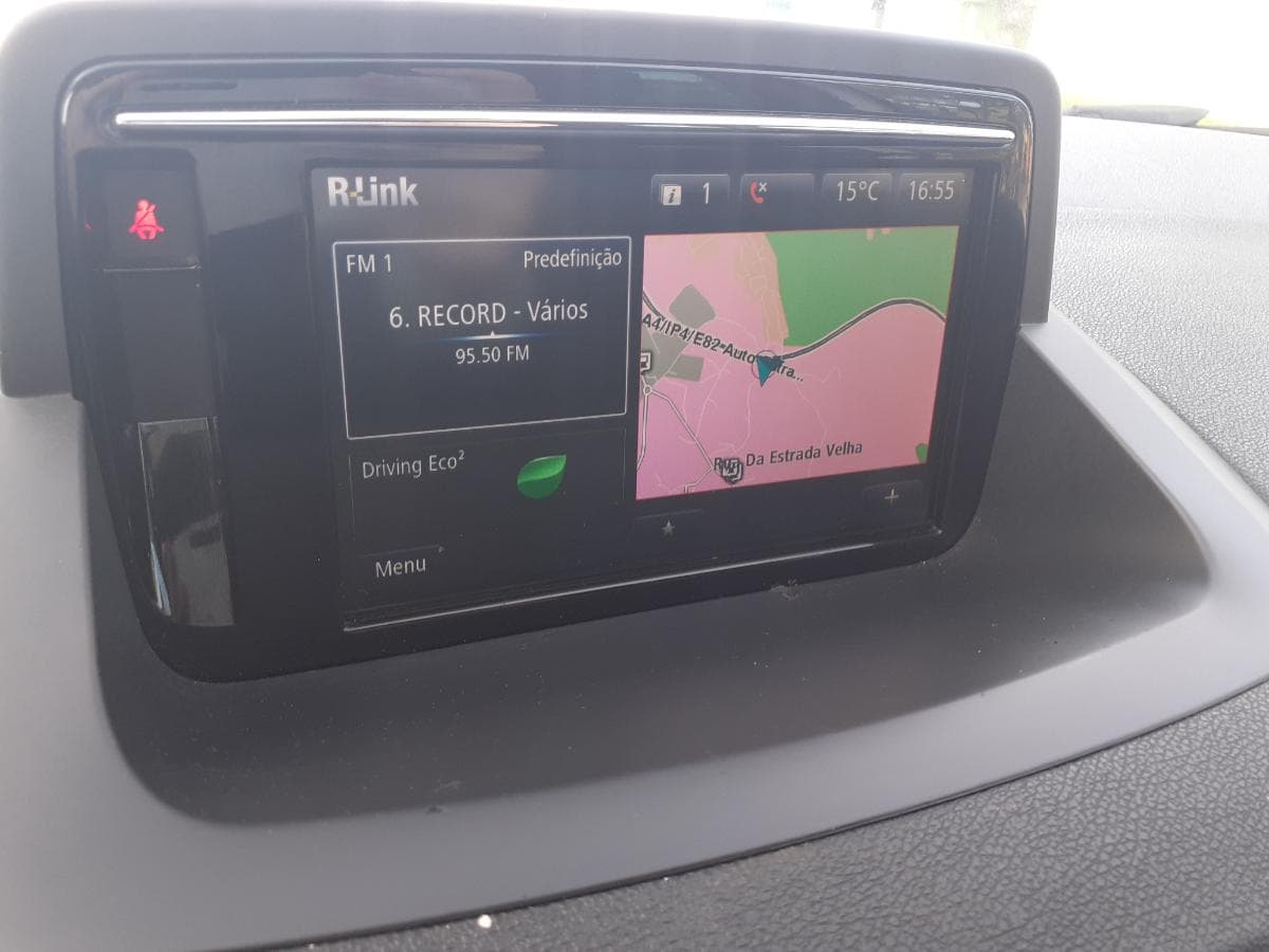 Renault Mégane 1.5DCI · Ano 2015 — image 31