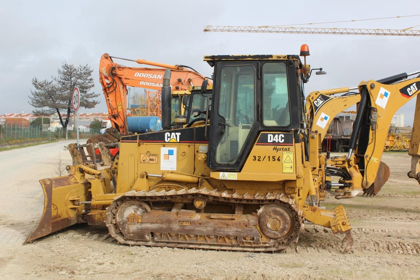 Bulldozer CAT. D4 (10T) — imagem 2