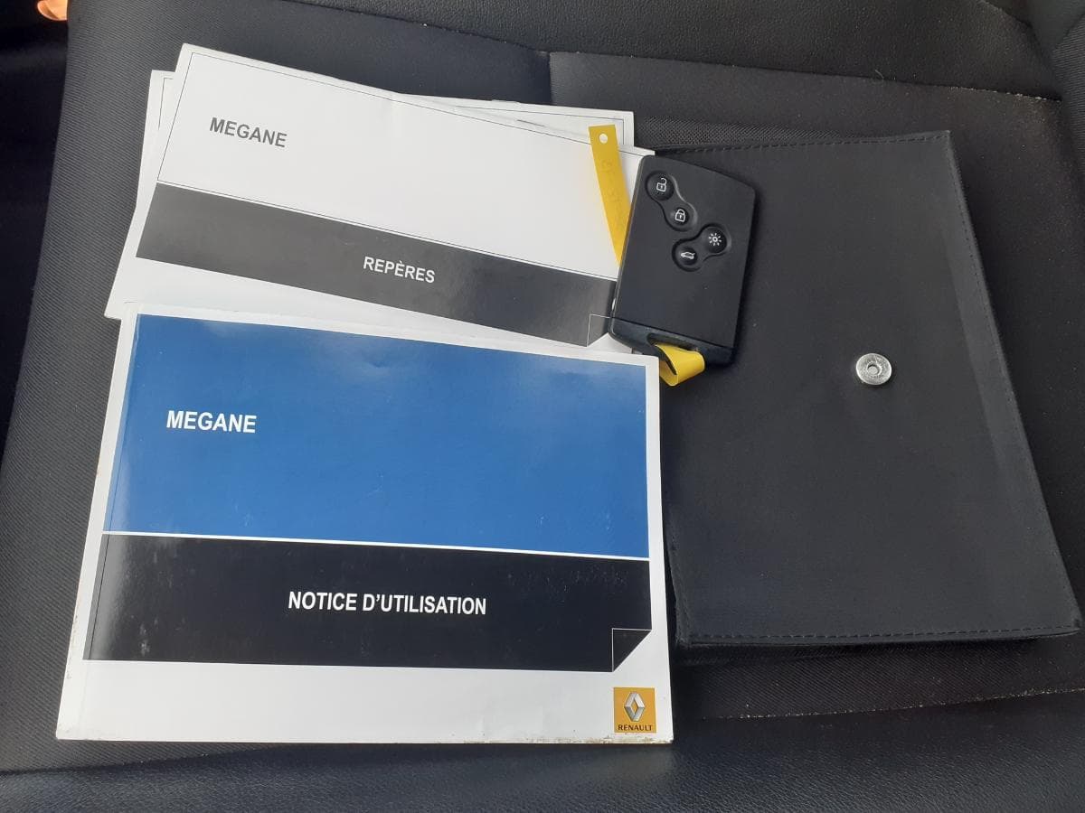 Renault Mégane 1.5 DCI · Ano 2015 — imagen 29