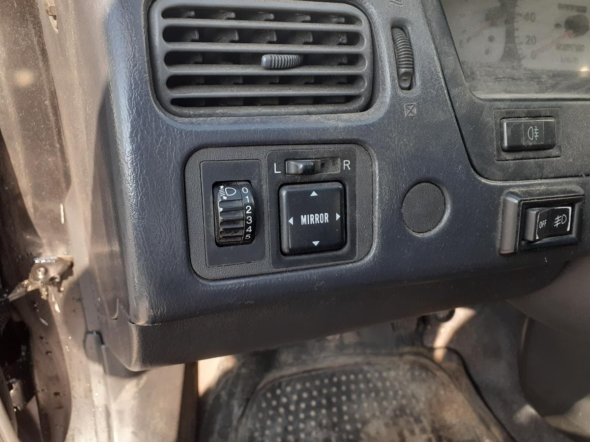 Toyota Paseo Coupé 1.5 · Ano 1996 — image 13