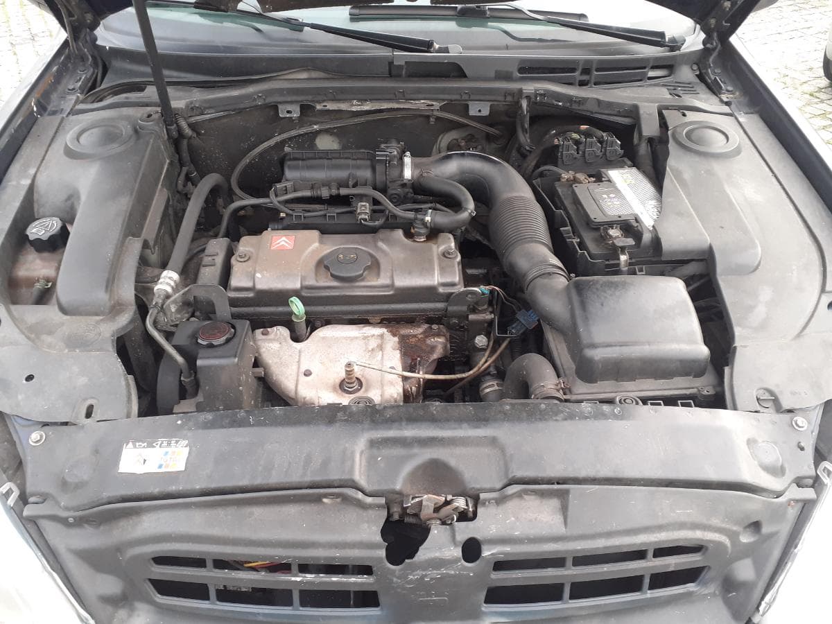 Citroën Xsara 1.4i · Ano 2001 — imagen 9