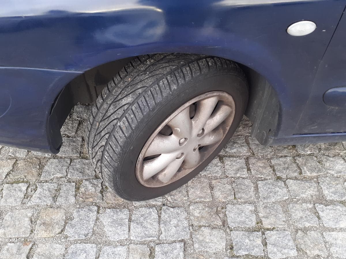 Citroën Xsara 1.4i · Ano 2001 — imagen 7